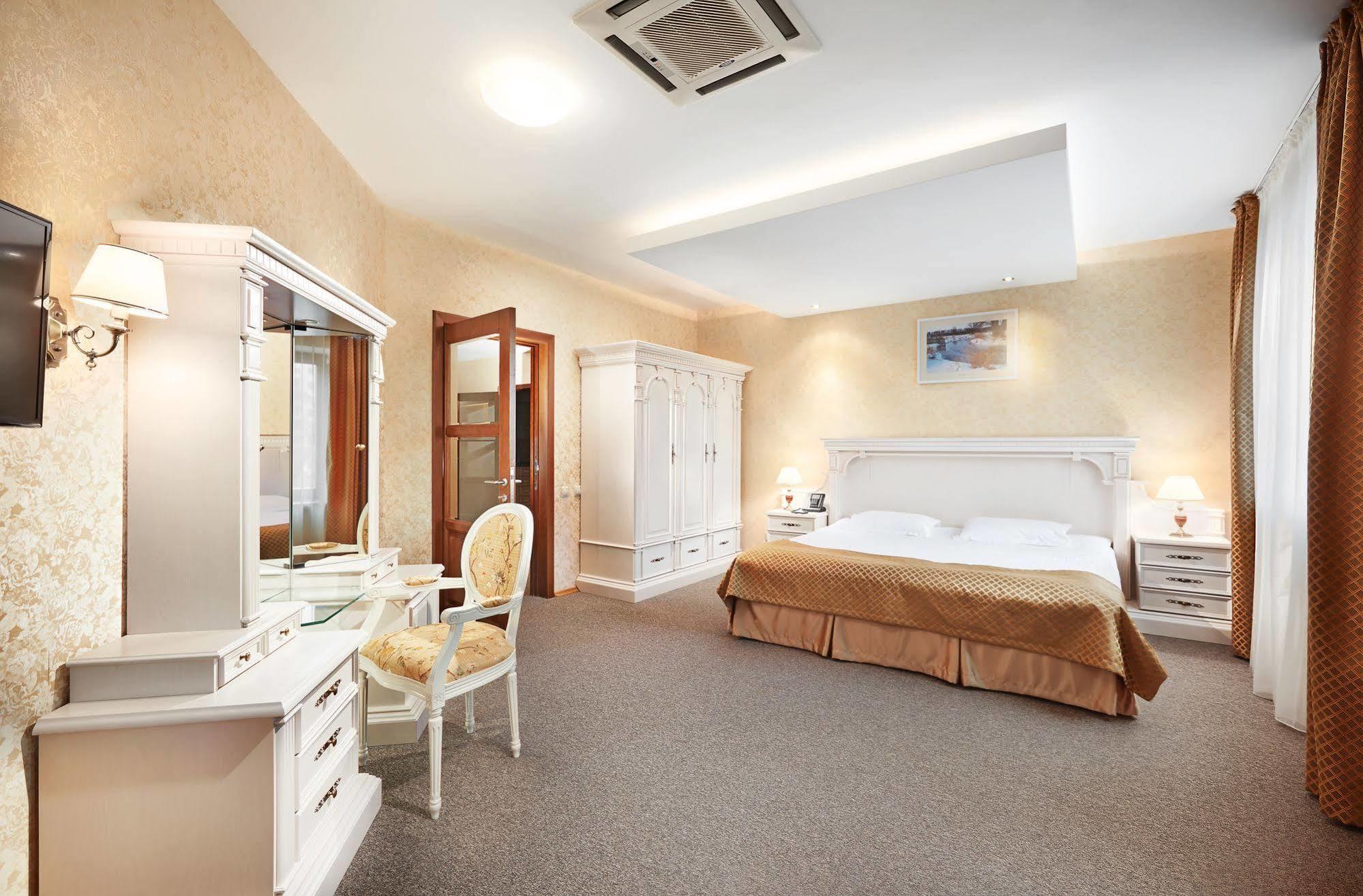 Victoria Hotel Na Zamkovoy Minsk Exteriér fotografie